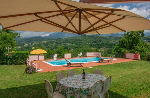 Camporgiano Casa | Casa dei Ciliegi by Interhome