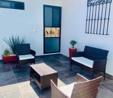 Luis Jiménez Figueroa Casa | CASA JOAQUÍN HOSTAL
