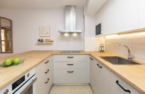 Panticosa Apartamento | Casa Josephine by BeValle