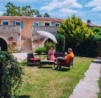 Gradisce Casa | Casa Karnevali