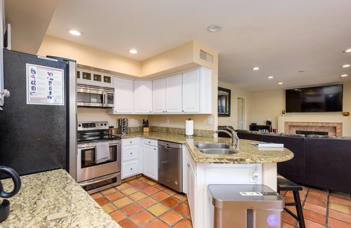 Paradise Valley Village Condominio | Casa Kierland 4 Bedroom Home by RedAwning