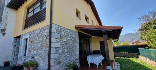 Llames de Pria Casa | Casa La Aldea de Guadamia