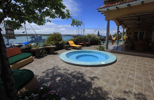 Bahía de la Academia Villa | Casa La Iguana - Villa de lujo frente al mar en Galápagos