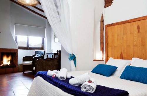 Calomarde Casa | Casa La Sabina Rural