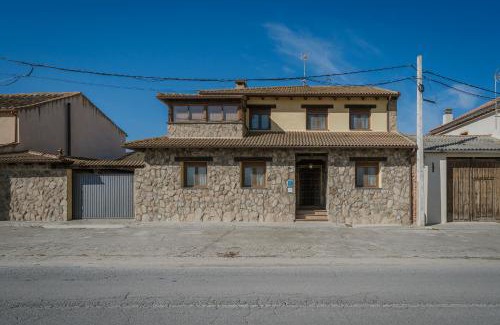 Munopedro Casa | Casa Las Tres Coteras