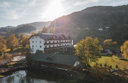 Corbeni Casa | Casa Lazaroiu