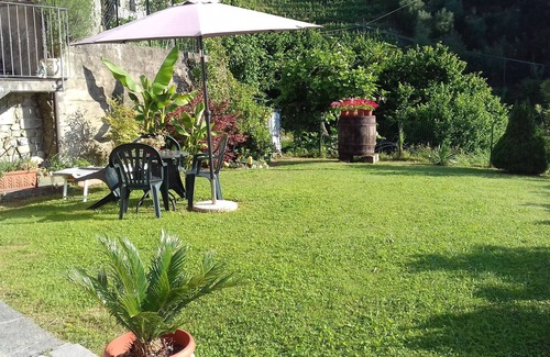 Beverino Casa | Casa Lilly está en una ladera cerca de las 5 tierras