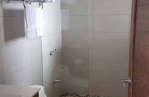 Ciudad Neily Hotel | Casa Linda Vista Hotel