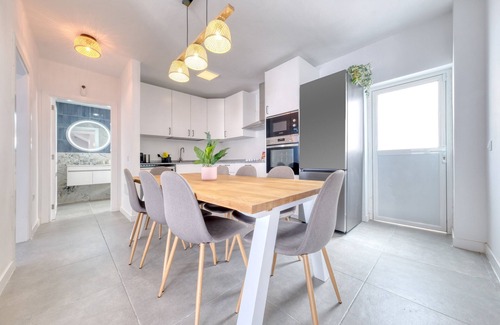 Playa Honda Chalet De Esquí | Casa Loló y Pepe