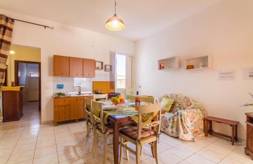 Sant'Isidoro Apartamento | Casa Lory 1 Cosy near the Sea - Happy Rentals