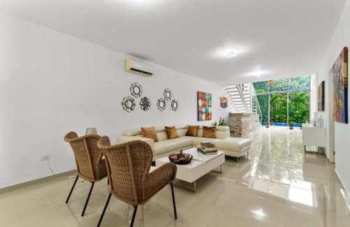 Villa Juarez Casa | Casa Lula 5-BR Getaway in Riviera Maya