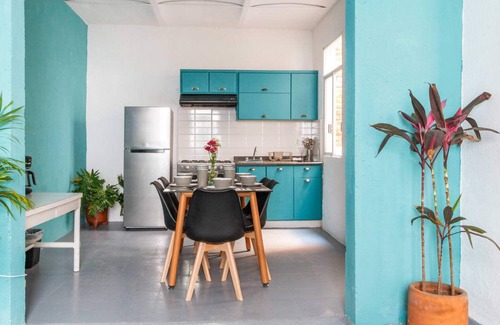 Álvaro Obregón Condominio | Casa Lumo | 3BR Vintage Charm w/Rooftop Roma Norte
