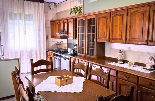 Montegrotto Terme Apartamento | Casa Luna: appartamento incantevole alle Terme di Montegrotto
