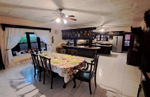 Puerto Cortes Casa | Casa Mía I Residencia Entera Vacacional Boutique