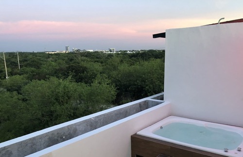 Merida Municipality Otro | Casa Makena W/rooftop & Jacuzzi @temozón Norte
