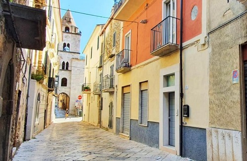 Fondi Cama Y Desayuno | CASA MALUDA - Fondi Vertice Rooms