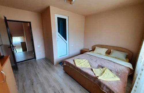 Doua Mai Casa | Casa Mario