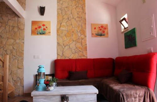 Vila do Bispo Casa | Casa Marreiros Holiday Home