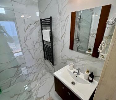 Zarnesti Casa | Casa Matteo - Rustic & cosy getaway in Zărnești