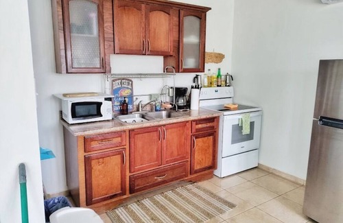 Barrero Casa | Casa Menta en Rincón, Puerto Rico
