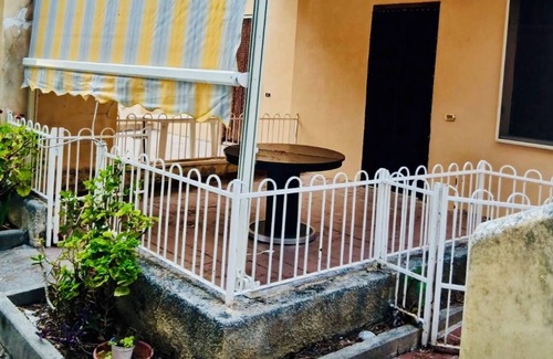 San Lucido Apartamento | Casa Miramar - Quiet apartment in the countryside with terrace and sea view