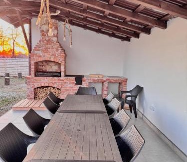 Baia de Fier Casa | Casa Mis
