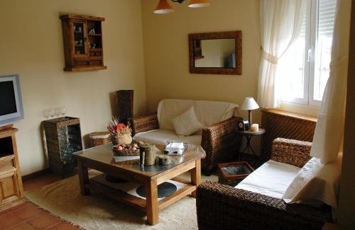 Narrillos de San Leonardo Casa | Casa Monica