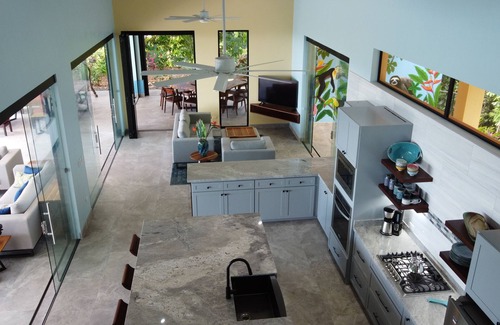 Tres Ríos Villa | Casa Mono Alegre
