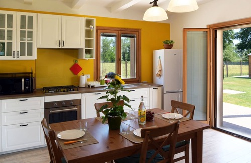 Monsano Casa | CASA MONTEFIORE 13 farmhouse in the Marche countryside