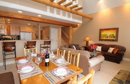 Saddle Ridge Casa | Casa Moonlight One - Entrada y salida de esquí - Elevación directa a Iron Horse - 2 habitaciones 2. 5 baños