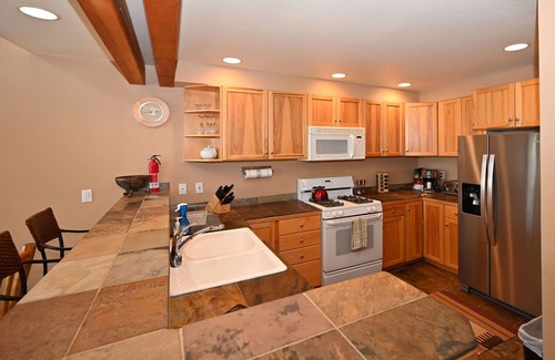 Saddle Ridge Casa | Casa Moonlight One - Entrada y salida de esquí - Elevación directa a Iron Horse - 2 habitaciones 2. 5 baños