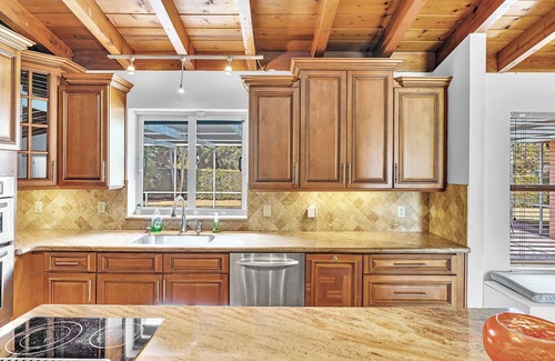 Hollywood Hills Casa | Casa Natalia 3BR Home with Pool Near Hard Rock Casino