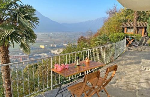 Riazzino Apartamento | Casa Nido di Rondine by HolAp SA