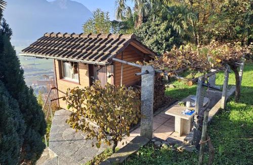 Riazzino Apartamento | Casa Nido di Rondine by HolAp SA