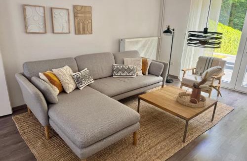 Herford Casa | "Casa Nova - Garden Retreat Herford" ruhiges Townhouse mit Garten & Stil nahe Messe Bad Salzuflen