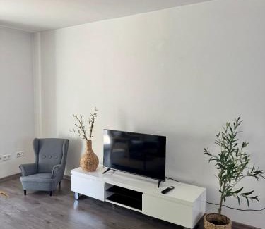 Herford Casa | "Casa Nova - Garden Retreat Herford" ruhiges Townhouse mit Garten & Stil nahe Messe Bad Salzuflen