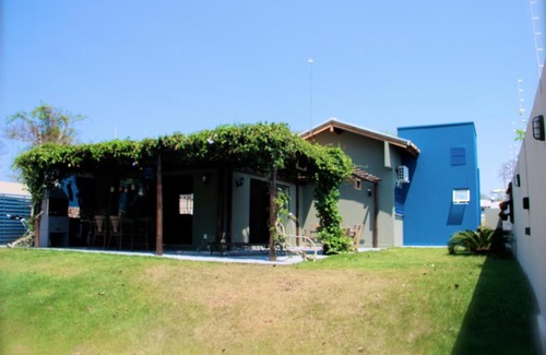 Bonito Casa | Casa para temporada com 3 suítes com ar condicionado