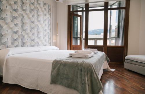 Duruelo de la Sierra Casa | Casa peñasBLANCAS en Duruelo de la sierra Soria 12personas