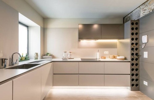 Louredo Apartamento | Casa Pelourinho de Louredo with pool
