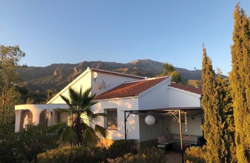 Canillas de Aceituno Villa | Casa Pequeña - la pequeña pero hermosa casa de campo con impresionantes vistas