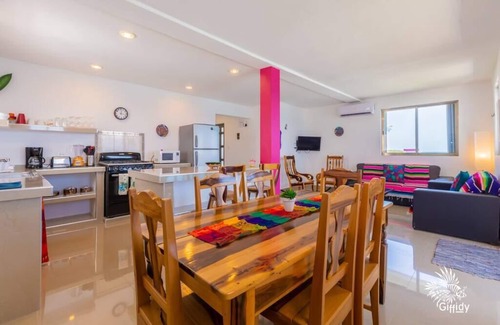 Colonia Meteorológico Apartamento | Casa Perla Suite 2 : Caribbean Oceanfront 2 Bdrm w/rooftop dipping pool