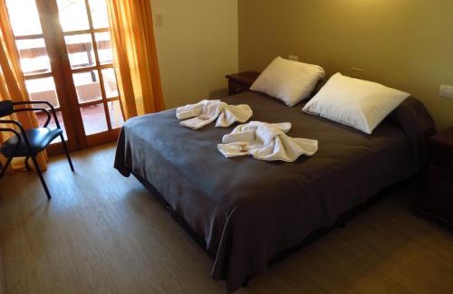 Villa Carlos Paz Hotel | Casa Piedra Hotel