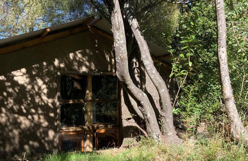 Puerto Aysen Cabina | Refugio Casa Piedra, Puerto Ingeniero Ibáñez.