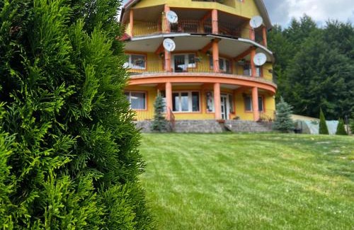 Gresu Casa | Casa Potcoava