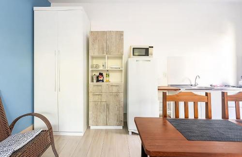 Santinho Apartamento | Casa próxima ao mar andar térreo - Florianópolis