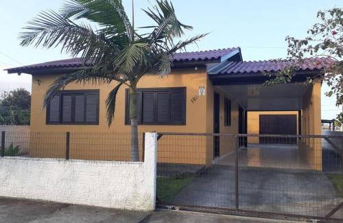 Balneario Arroio do Silva Casa | Casa próximo ao mar, 100 mts