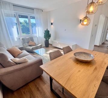 Gallarate Apartamento | Casa Pradisera