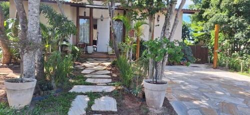 Praia Rasa Casa | Casa praiana em condominio com lazer