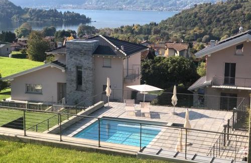 Colico Apartamento | Casa Roxy