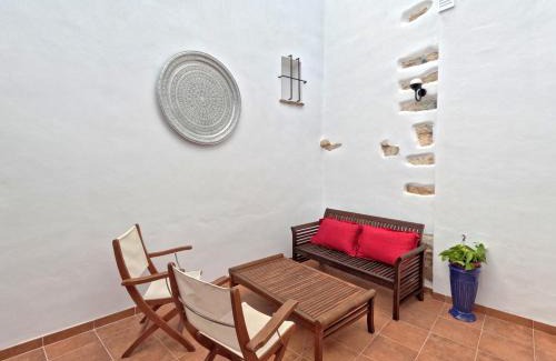 Montejaque Casa | Casa rural en Montejaque con patio andaluz, chimenea y sala multiusos